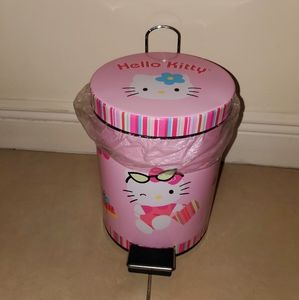 🎀HELLO KITTY - Trash Can🎀